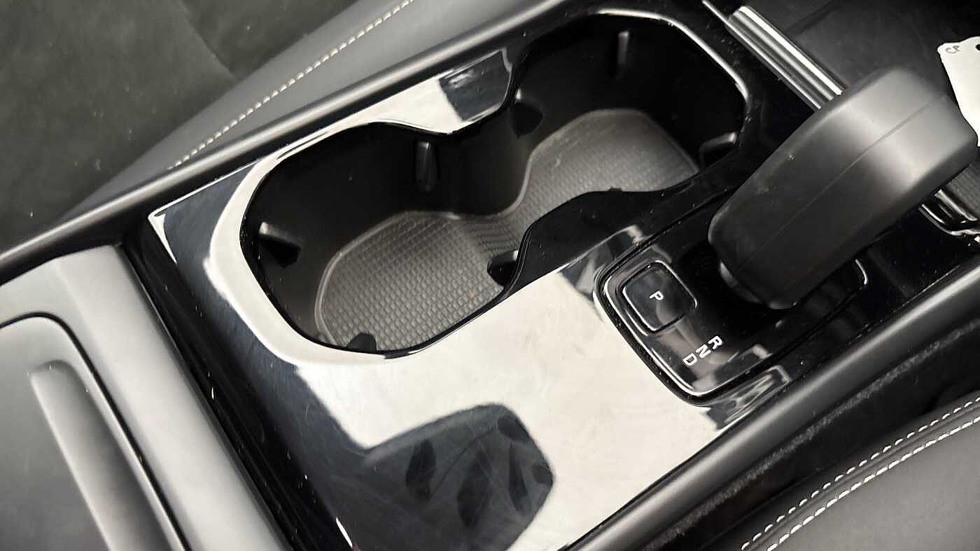 Used Volvo XC40 2022 for sale - 78035871: Photo 32