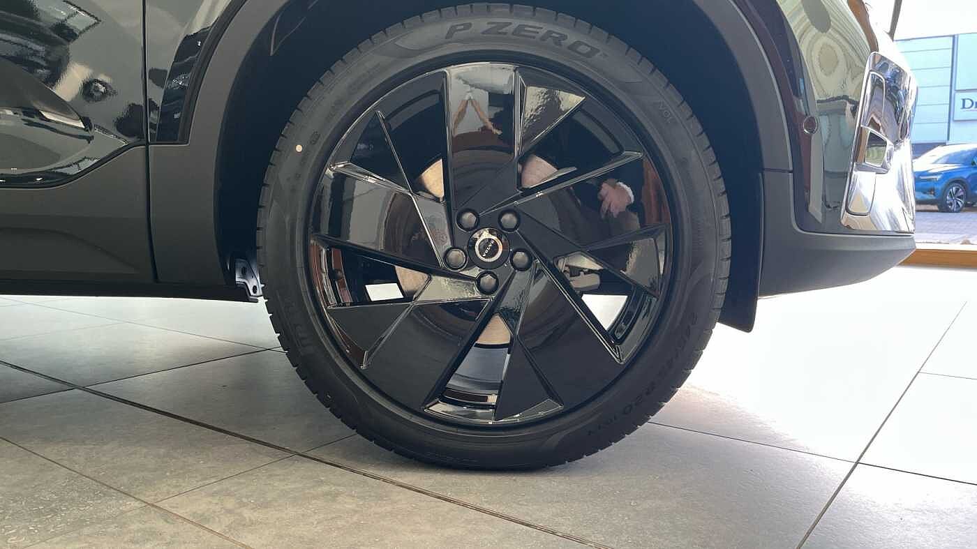 Used Volvo XC40 2025 for sale - 78035853: Photo 11