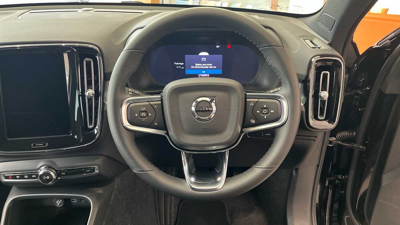 Used Volvo XC40 2025 for sale - 78035853: Photo 12