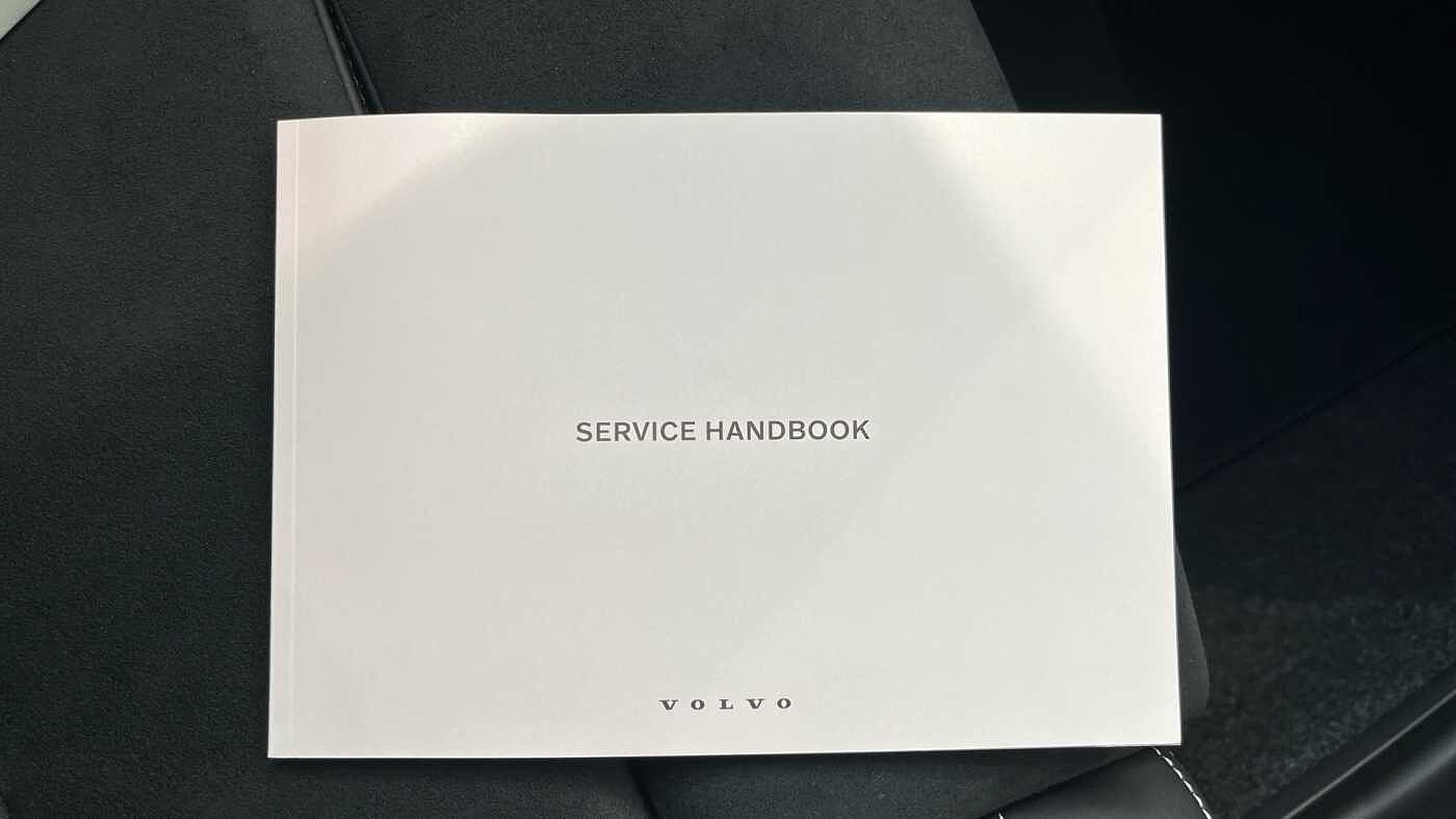 Used Volvo XC40 2025 for sale - 78035853: Photo 16