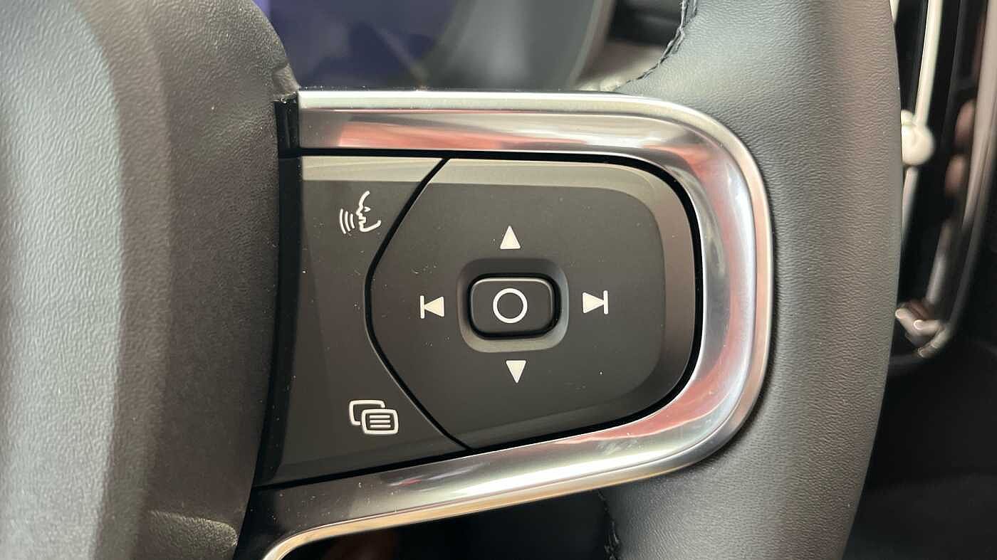 Used Volvo XC40 2025 for sale - 78035853: Photo 23