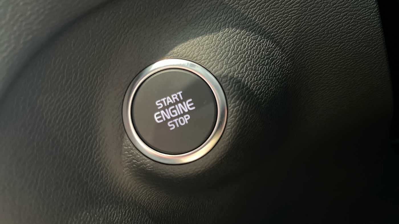 Used Volvo XC40 2025 for sale - 78035853: Photo 27