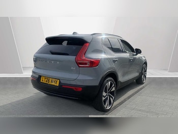 Used Volvo XC40 2026 for sale - 79537404: Photo
