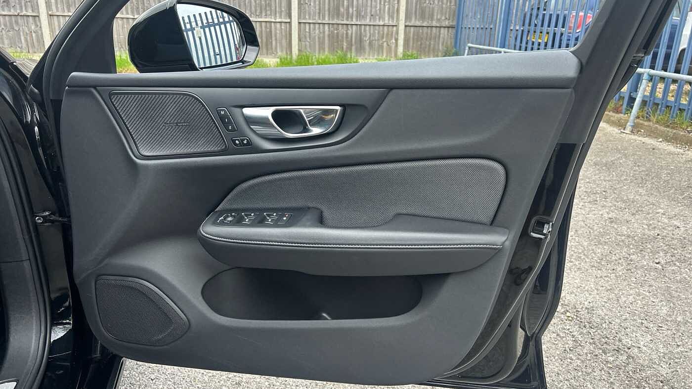 Used Volvo V60 2021 for sale - 78027905: Photo 31