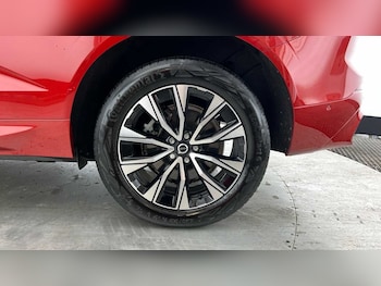 Used Volvo XC60 2023 for sale - 78285137: Photo