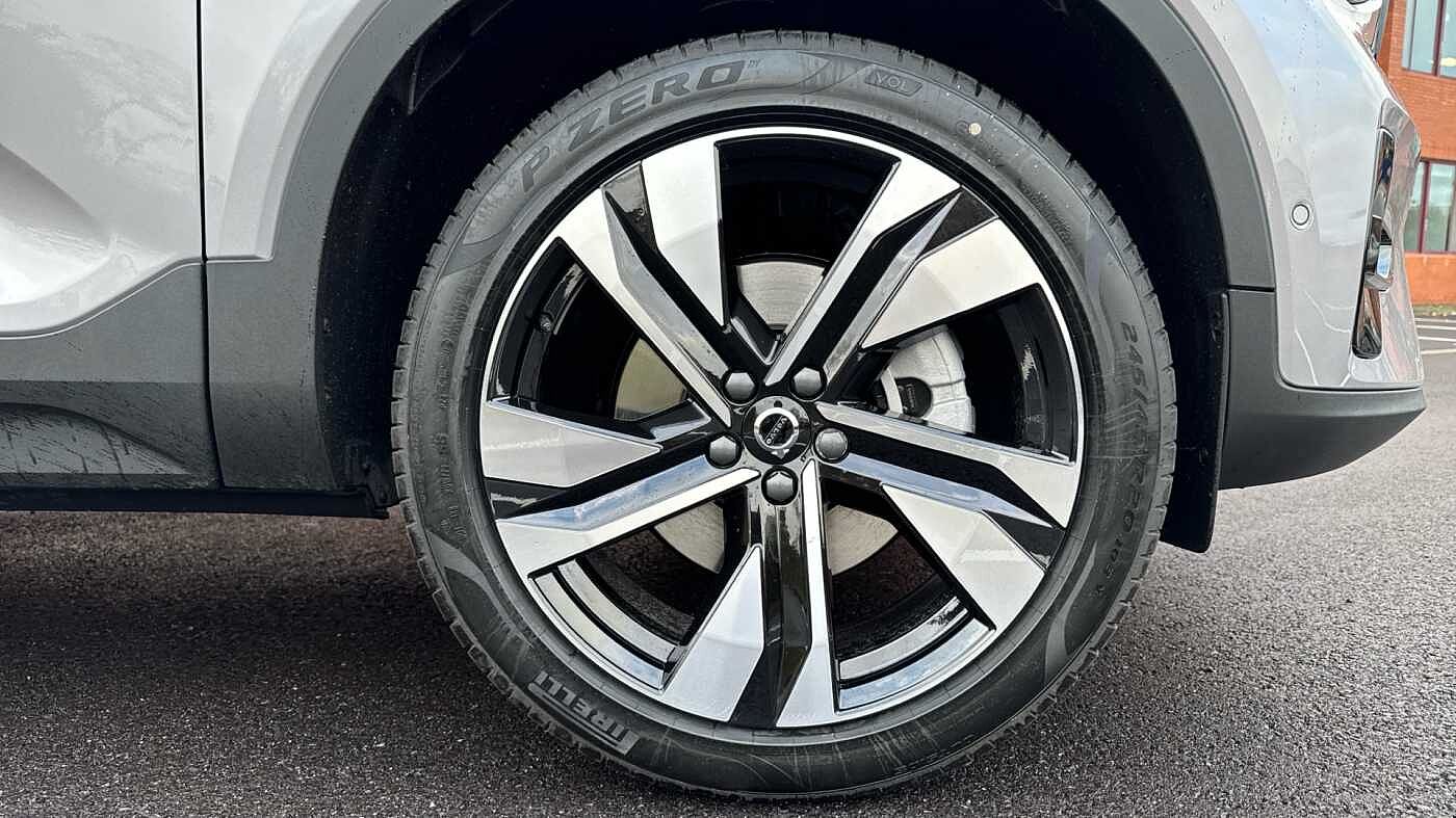 Used Volvo XC40 2025 for sale - 78035873: Photo 11