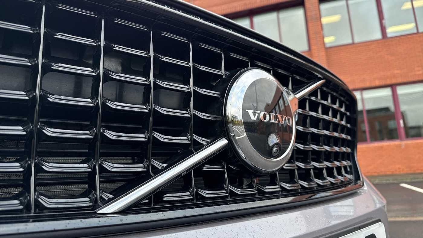 Used Volvo XC40 2025 for sale - 78035873: Photo 40