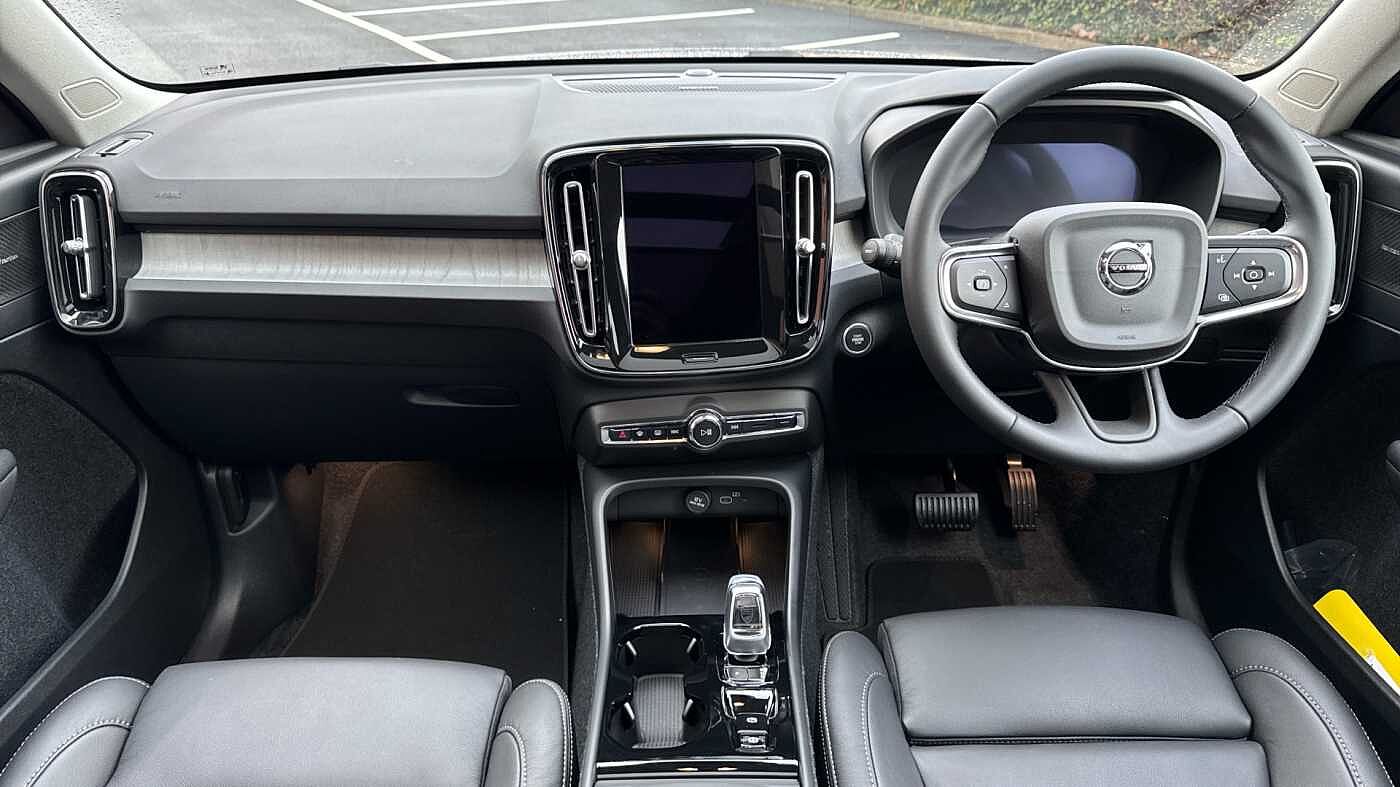 Used Volvo XC40 2025 for sale - 78035873: Photo 6