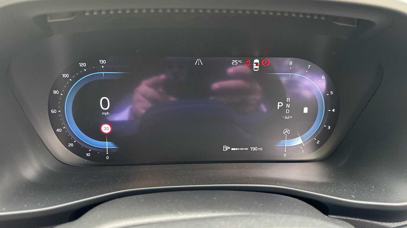 Used Volvo XC40 2023 for sale - 78035882: Photo 13