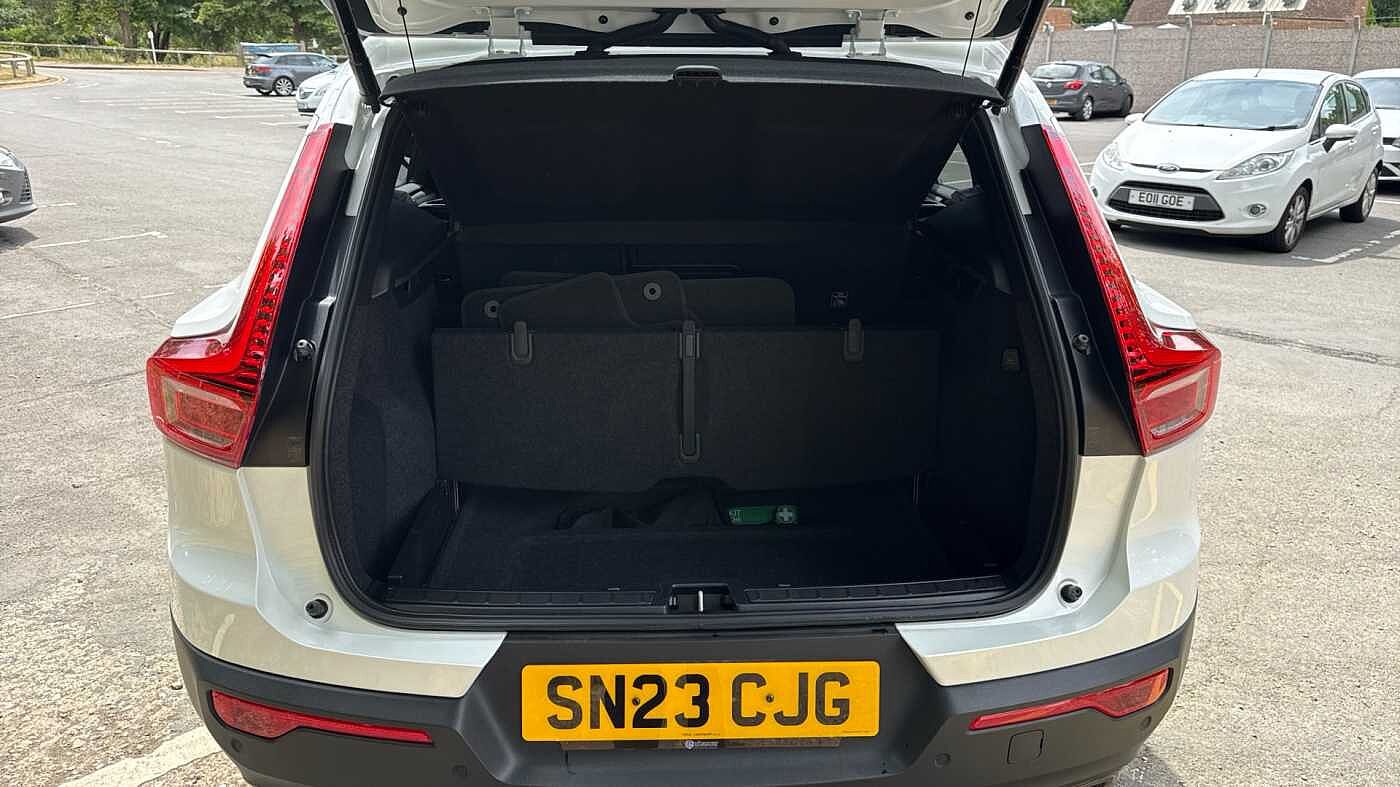 Used Volvo XC40 2023 for sale - 78035882: Photo 15