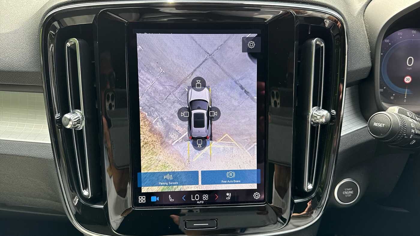 Used Volvo XC40 2023 for sale - 78035882: Photo 21