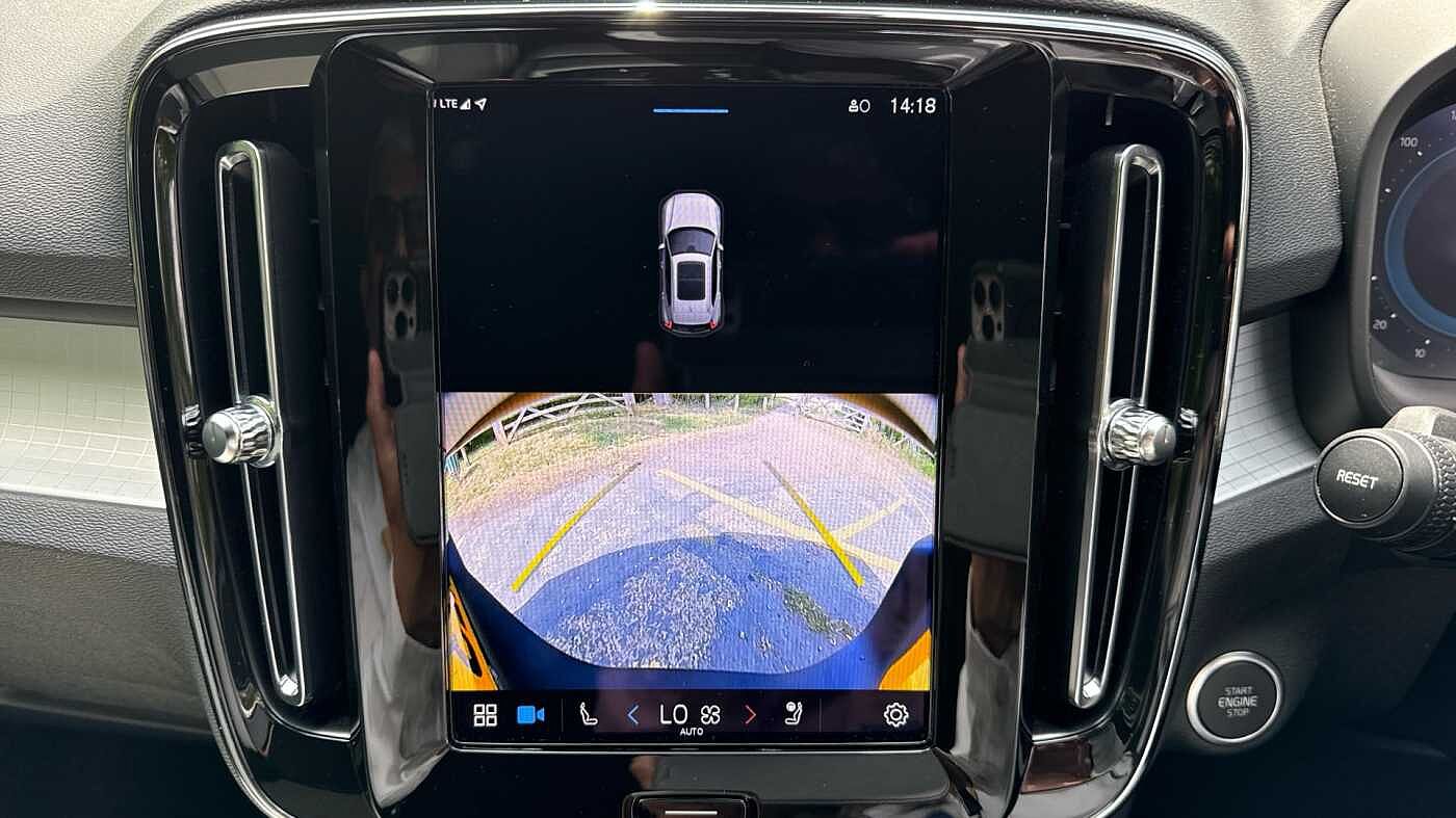 Used Volvo XC40 2023 for sale - 78035882: Photo 27