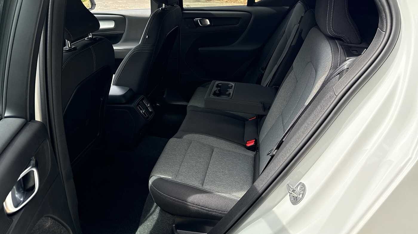 Used Volvo XC40 2023 for sale - 78035882: Photo 34