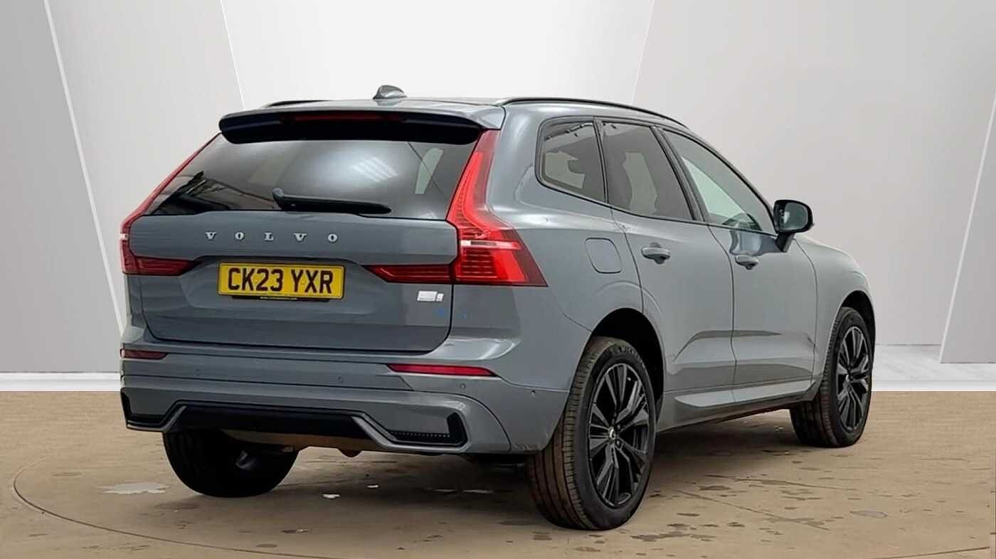 Used Volvo XC60 2023 for sale - 78035874: Photo 3