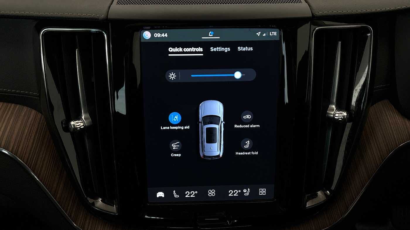 Used Volvo XC60 2023 for sale - 78035874: Photo 34