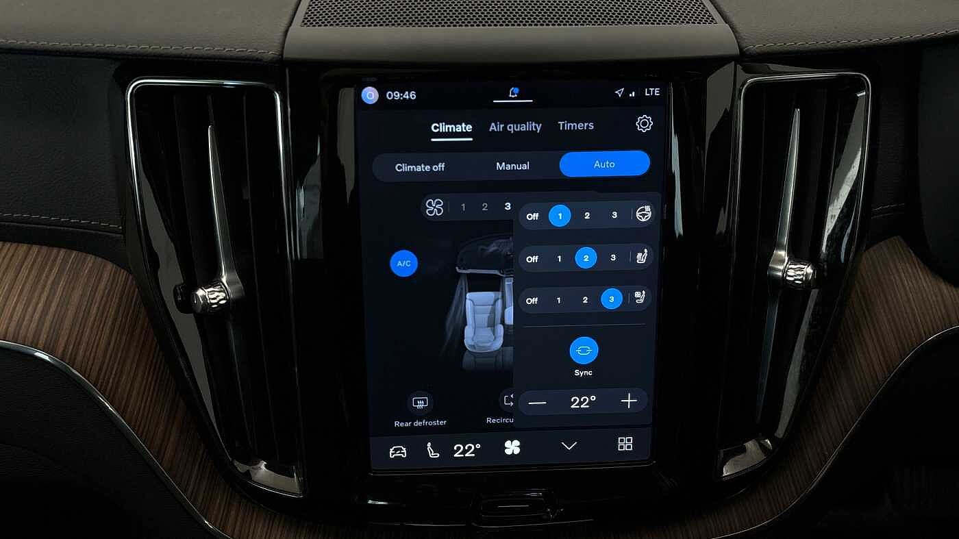 Used Volvo XC60 2023 for sale - 78035874: Photo 40