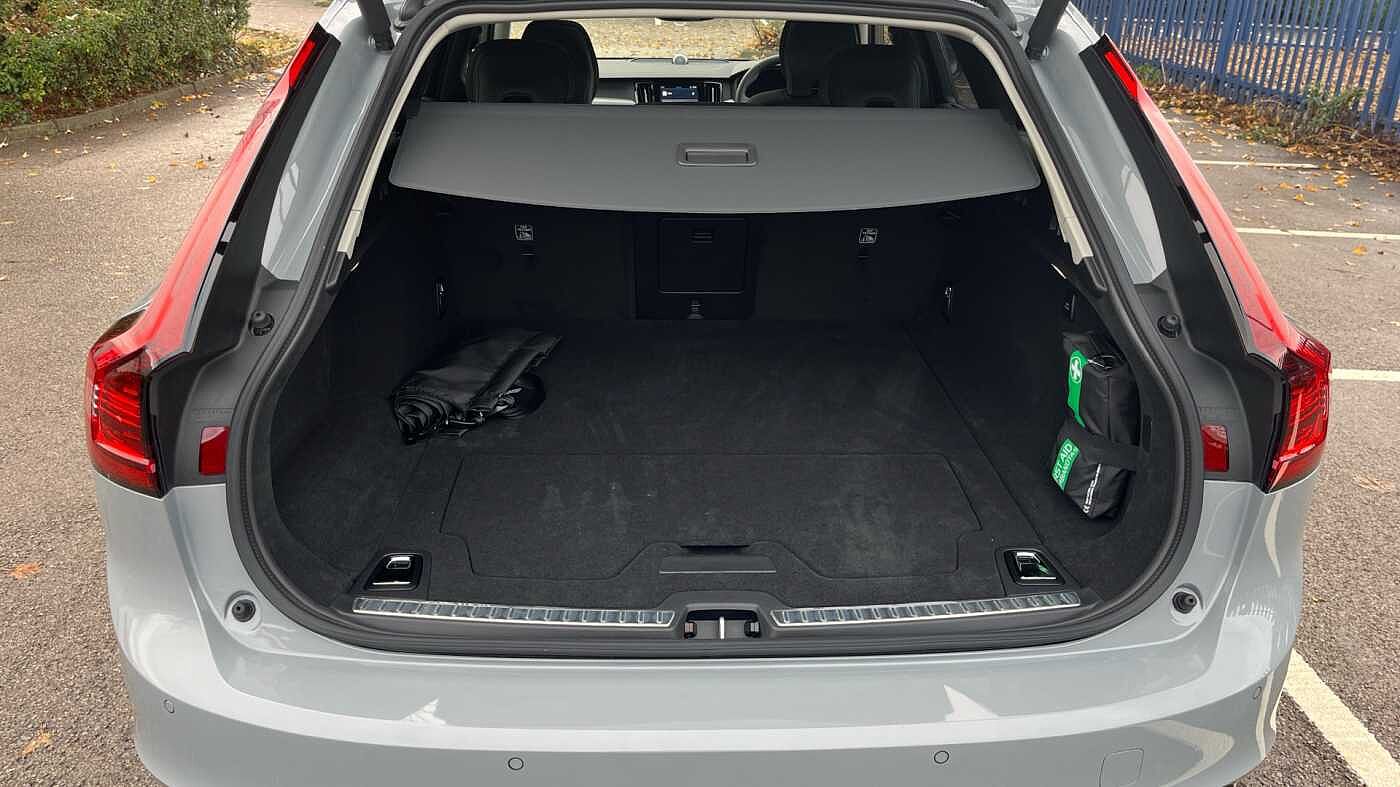 Used Volvo V90 2024 for sale - 78035855: Photo 20