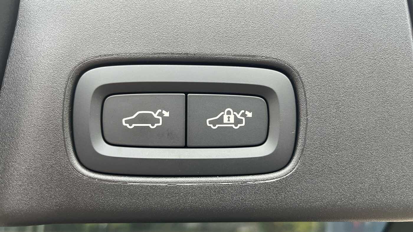 Used Volvo V90 2024 for sale - 78035855: Photo 41