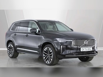 Used Volvo XC90 2025 for sale - 79490352: Photo