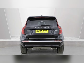 Used Volvo XC90 2025 for sale - 79490352: Photo