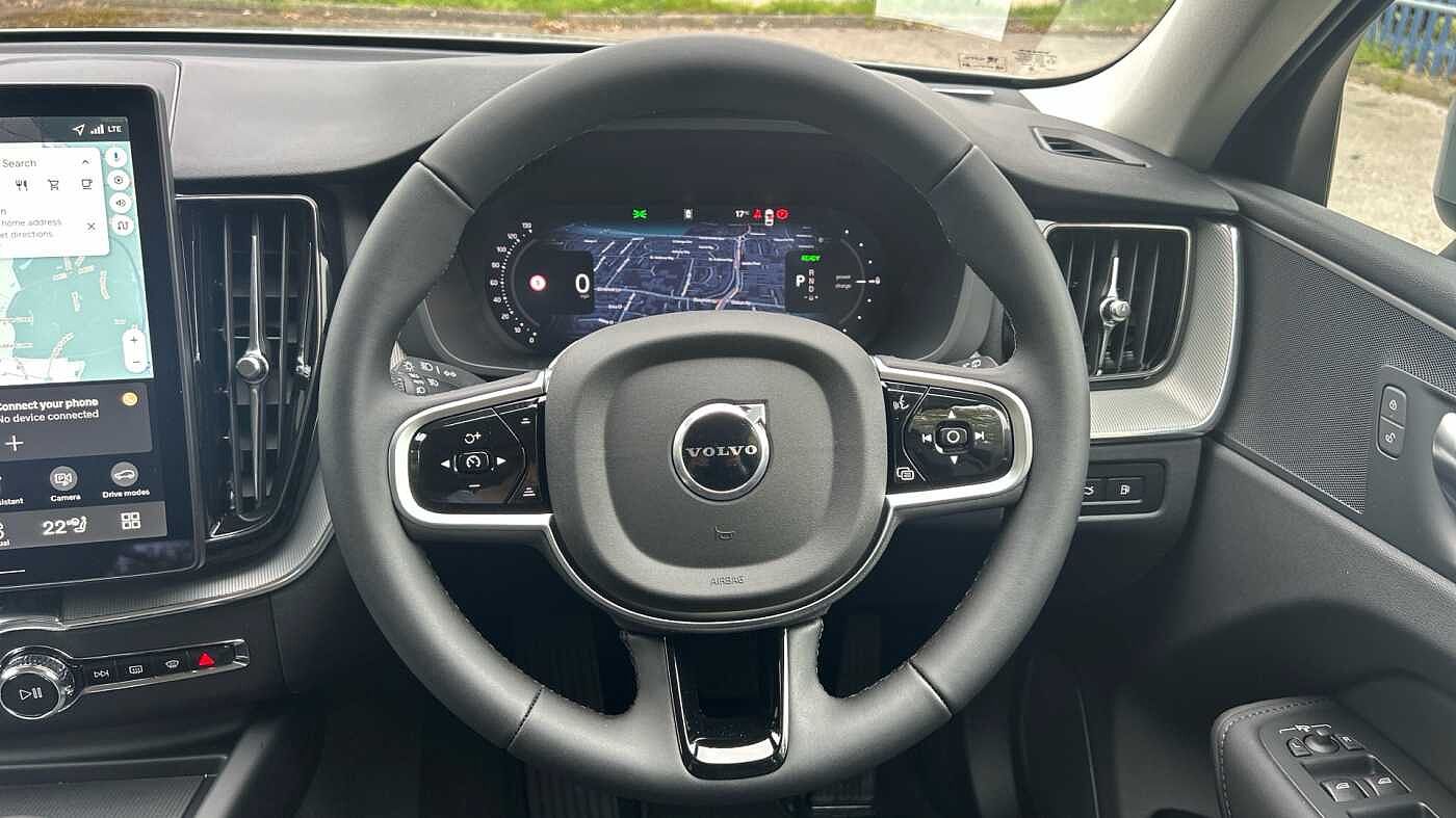 Used Volvo XC60 2025 for sale - 78035851: Photo 12