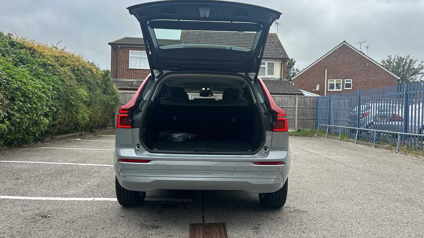 Used Volvo XC60 2025 for sale - 78035851: Photo 15