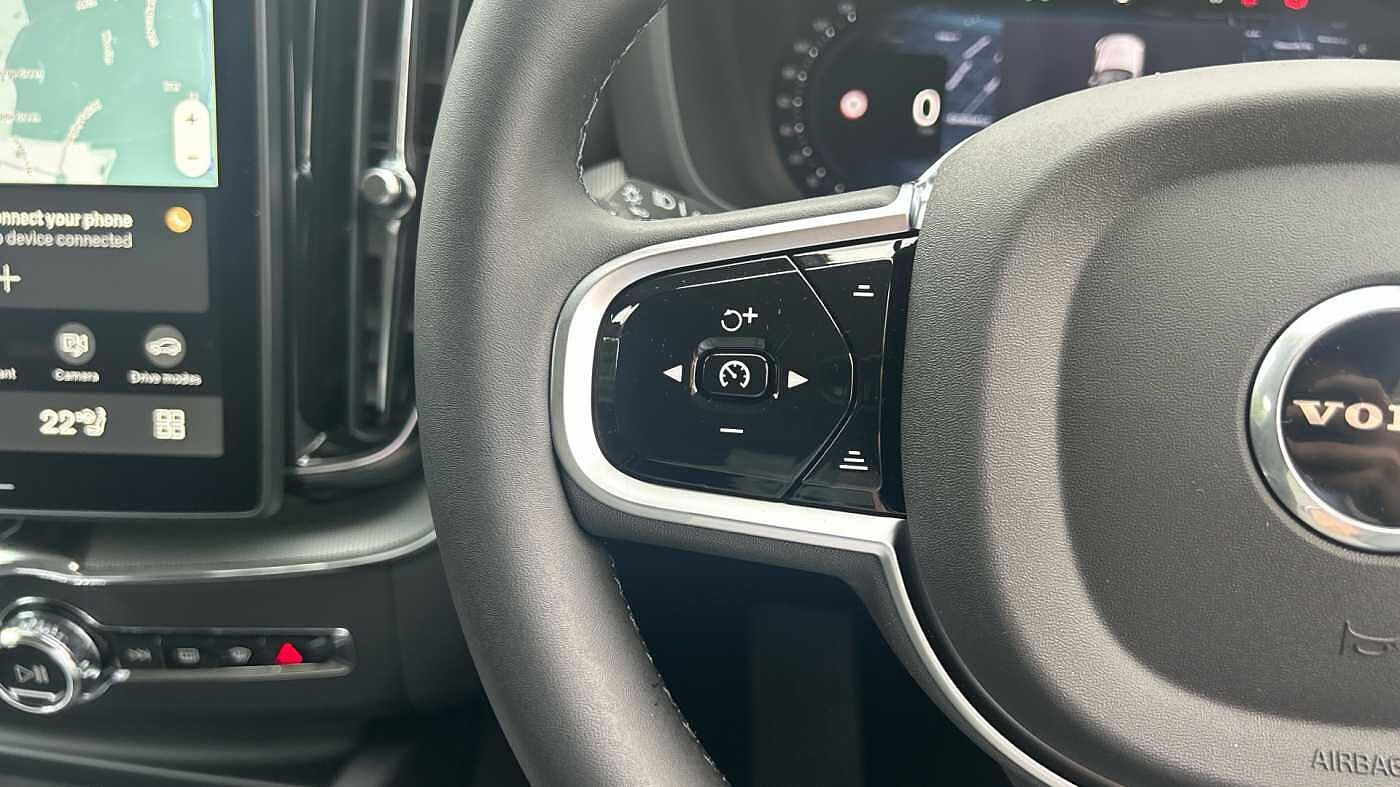 Used Volvo XC60 2025 for sale - 78035851: Photo 23