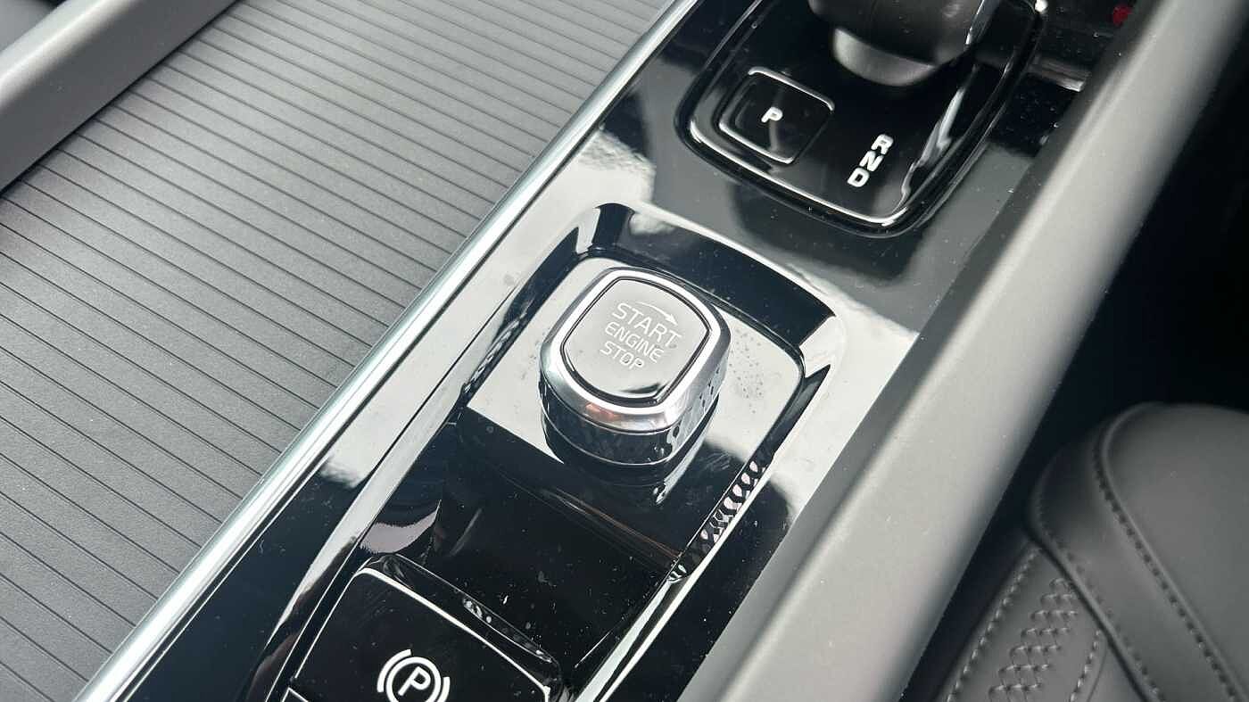 Used Volvo XC60 2025 for sale - 78035851: Photo 29