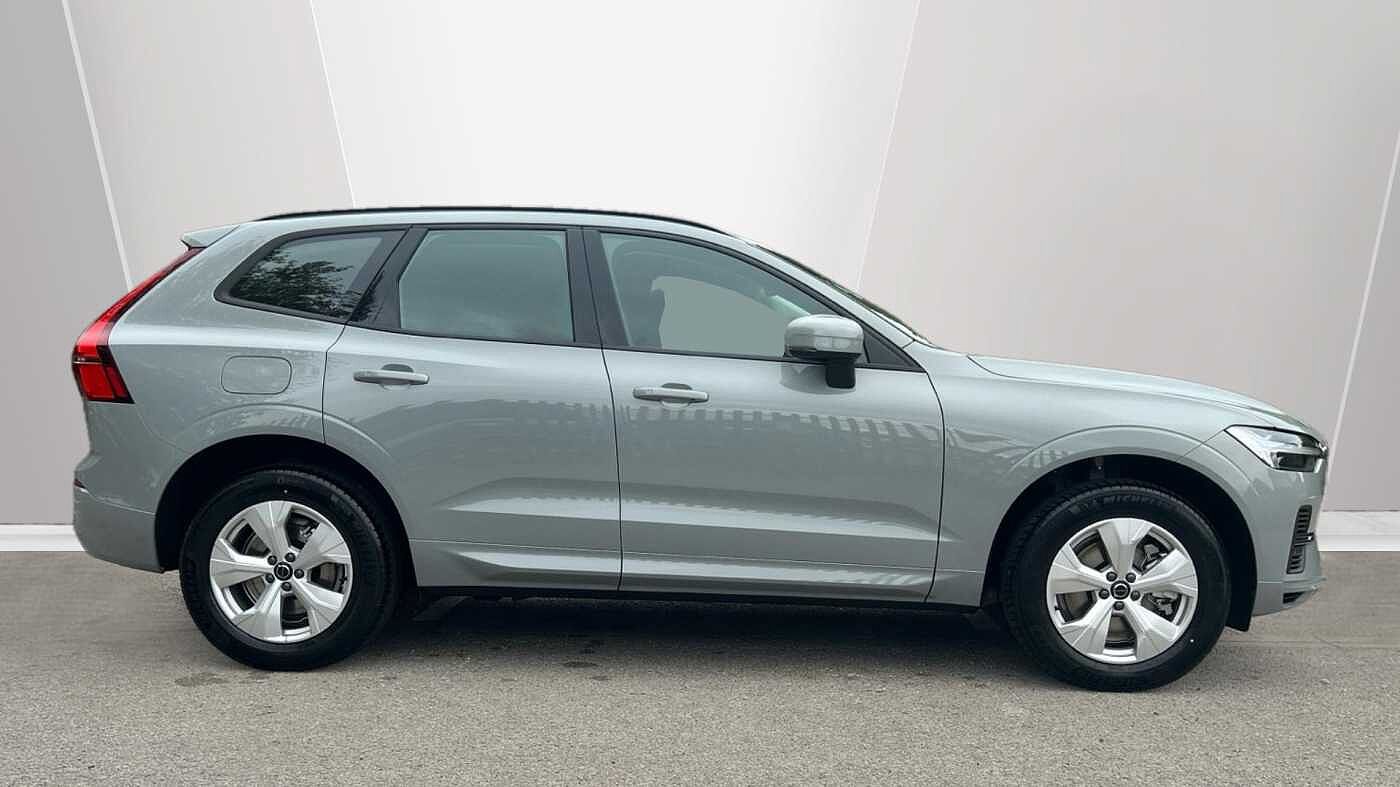 Used Volvo XC60 2025 for sale - 78035851: Photo 3