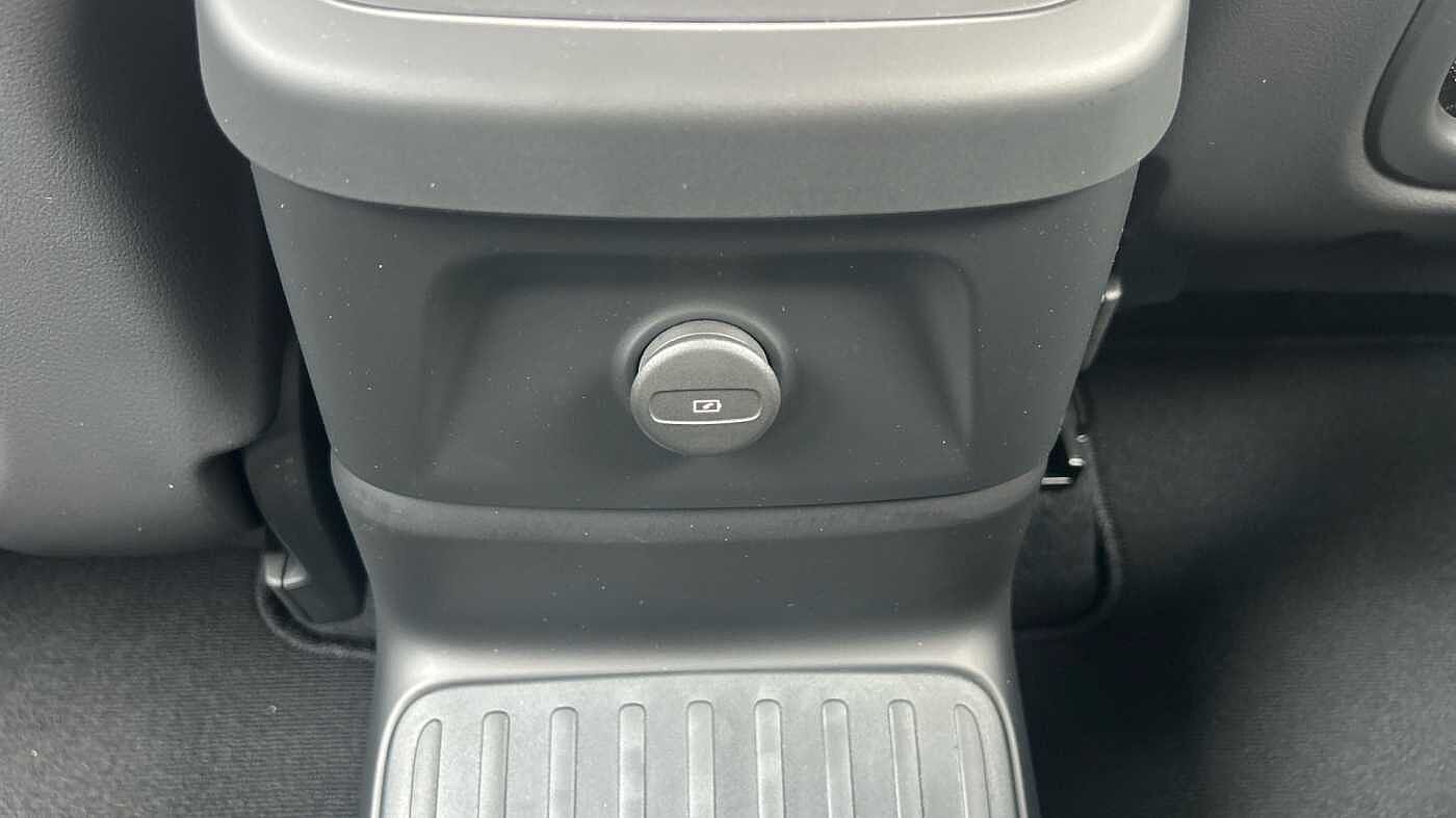 Used Volvo XC60 2025 for sale - 78035851: Photo 38