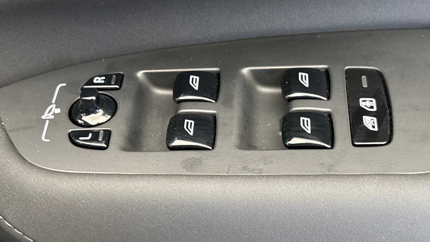 Used Volvo XC90 2025 for sale - 78035875: Photo 25