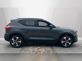 Used Volvo XC40 2025 for sale - 79490348: Photo