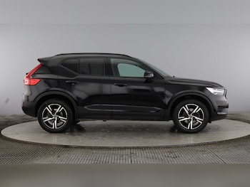 Used Volvo XC40 2022 for sale - 78285129: Photo