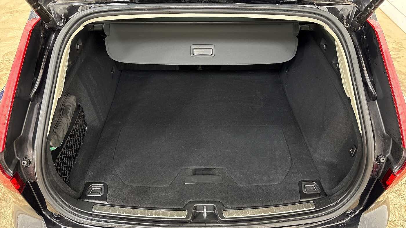 Used Volvo V60 2025 for sale - 78035869: Photo 14