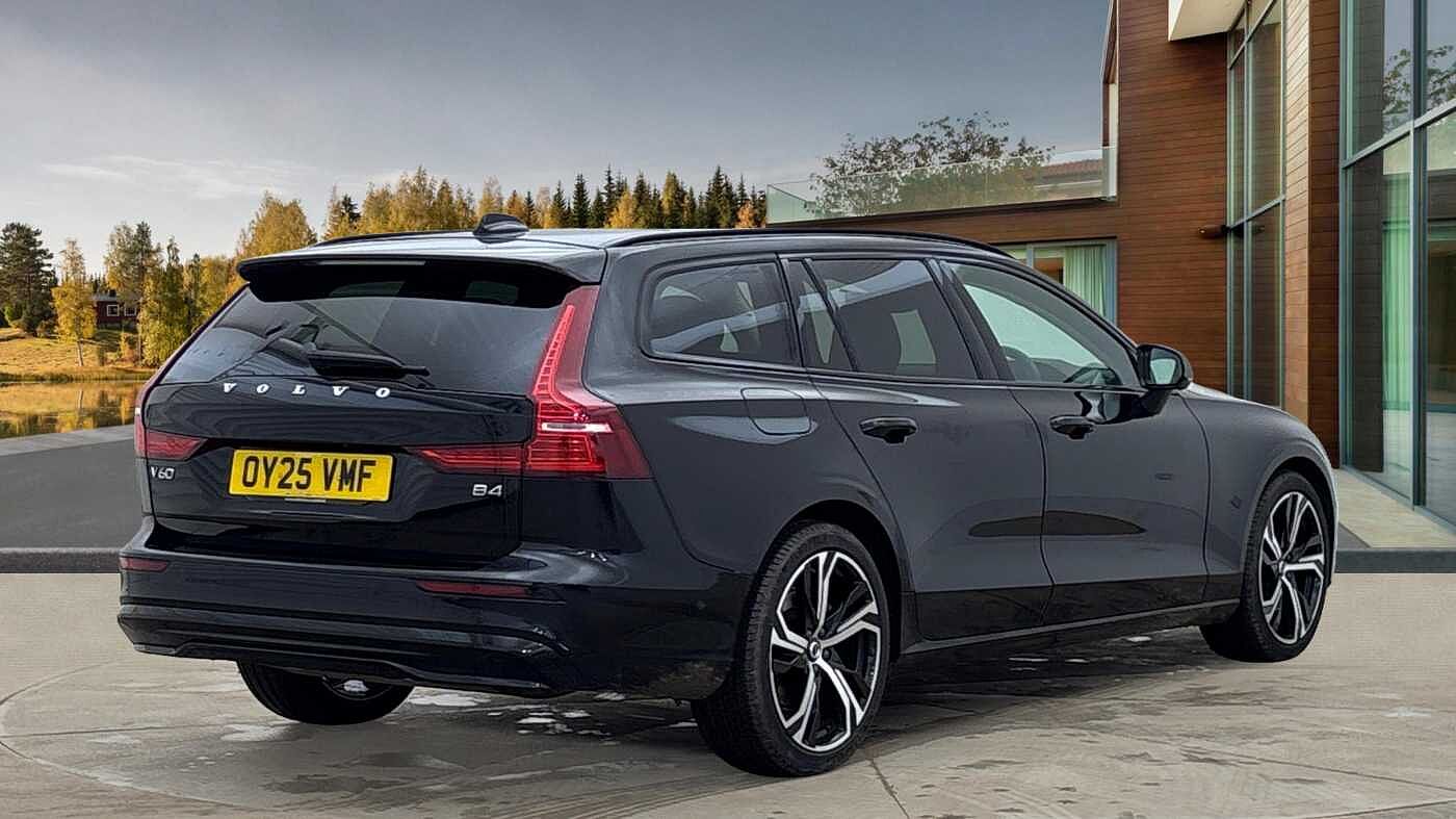 Used Volvo V60 2025 for sale - 78035869: Photo 3