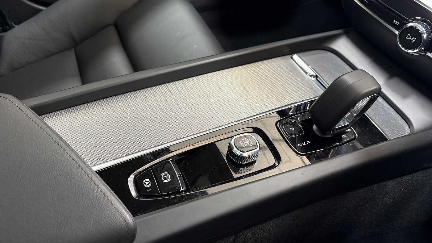 Used Volvo V60 2025 for sale - 78035869: Photo 32