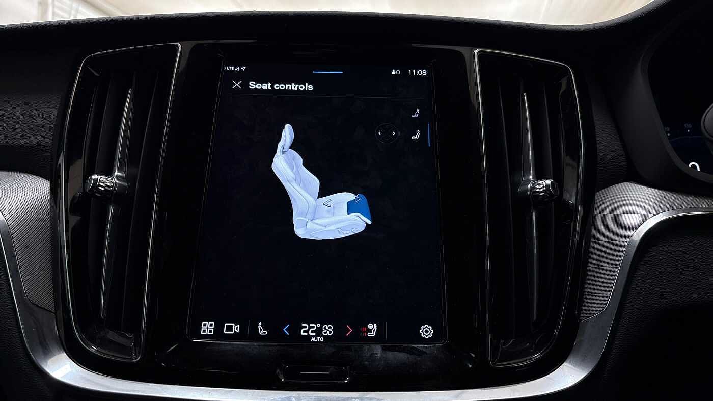 Used Volvo V60 2025 for sale - 78035869: Photo 41