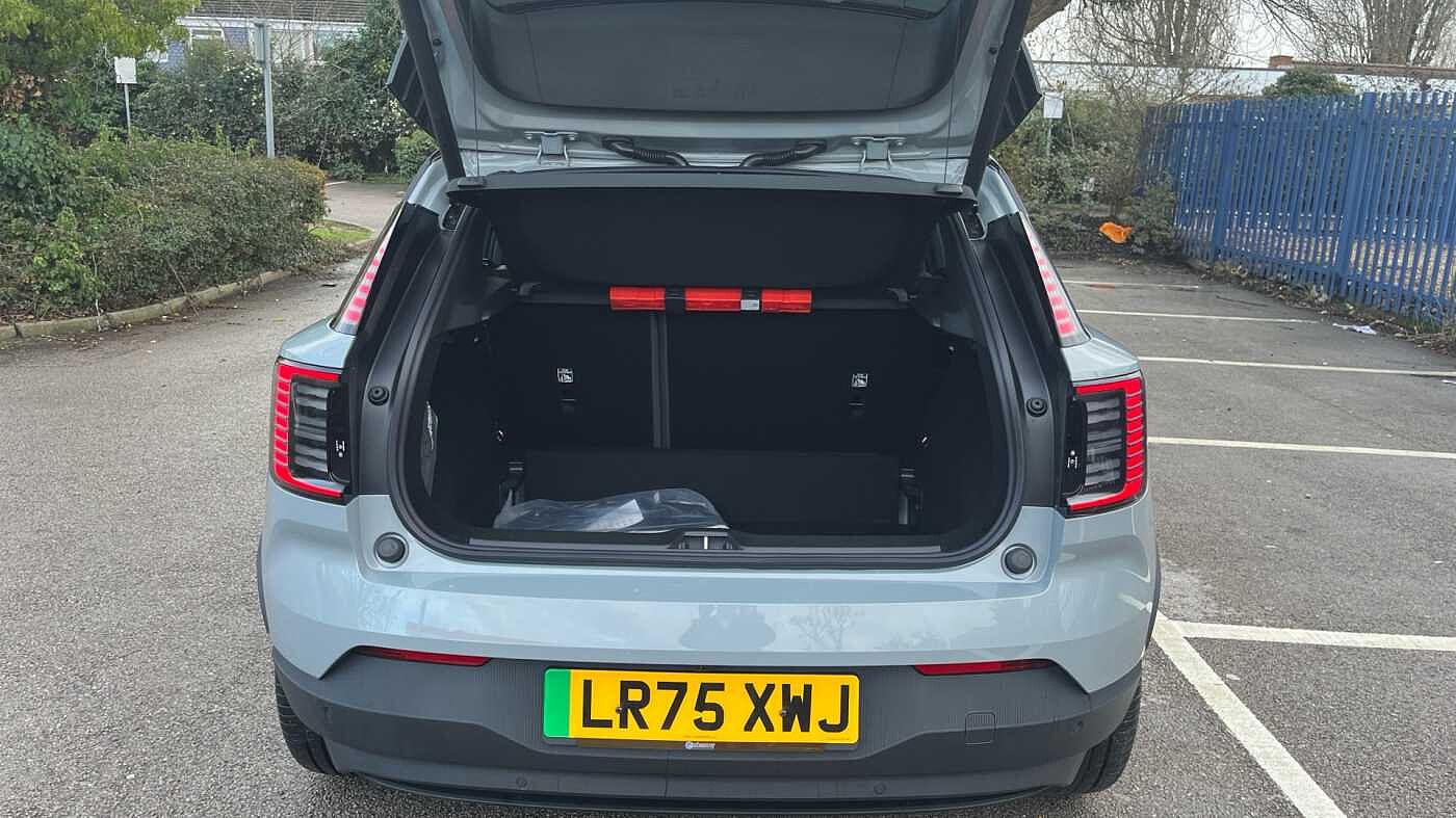 Used Volvo EX30 2025 for sale - 78035860: Photo 15