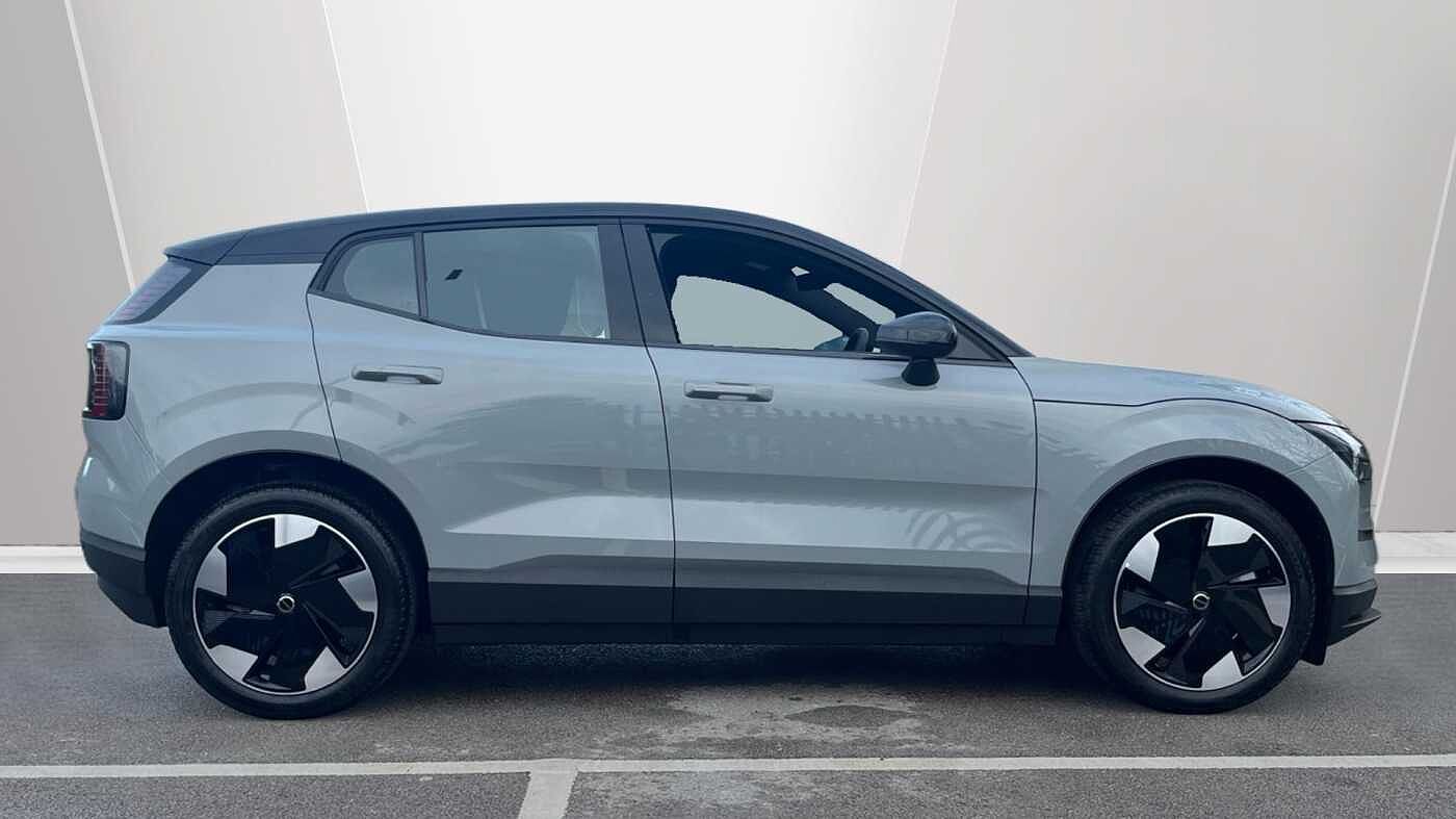 Used Volvo EX30 2025 for sale - 78035860: Photo 3