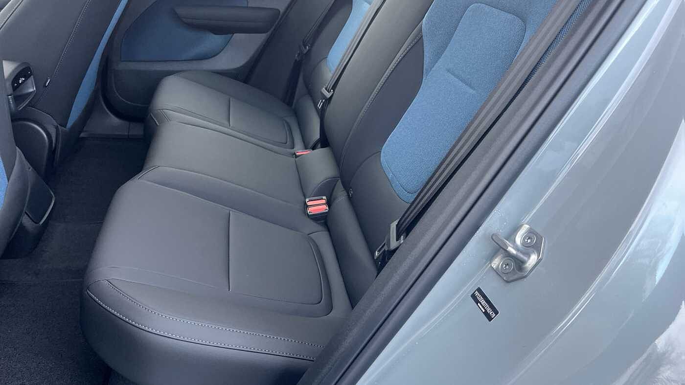 Used Volvo EX30 2025 for sale - 78035860: Photo 30