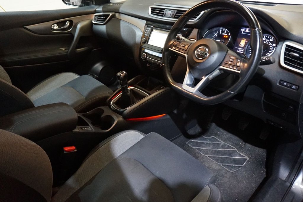 Used Nissan Qashqai 2018 for sale - 76266954: Photo 15