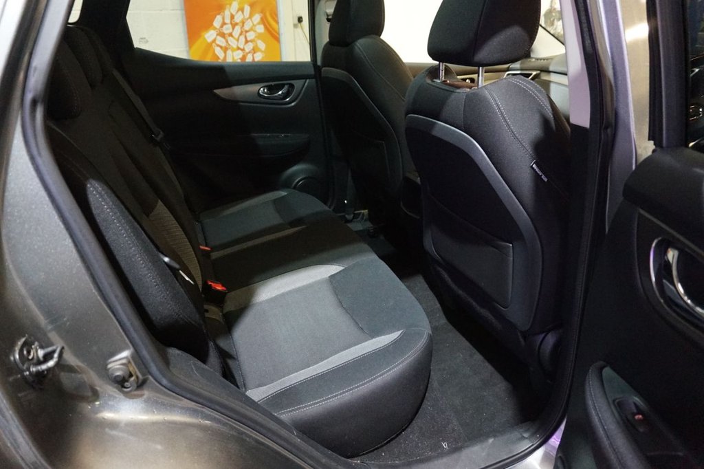 Used Nissan Qashqai 2018 for sale - 76266954: Photo 16