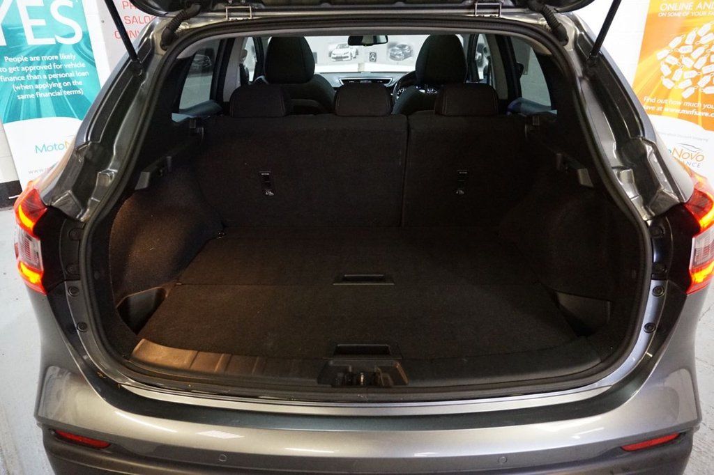 Used Nissan Qashqai 2018 for sale - 76266954: Photo 33