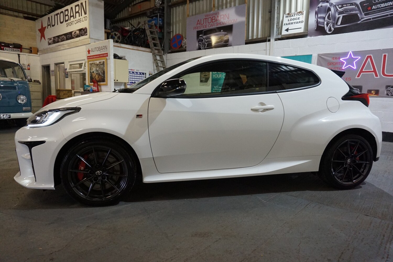 Used Toyota Yaris 2021 for sale - 77743521: Photo 9