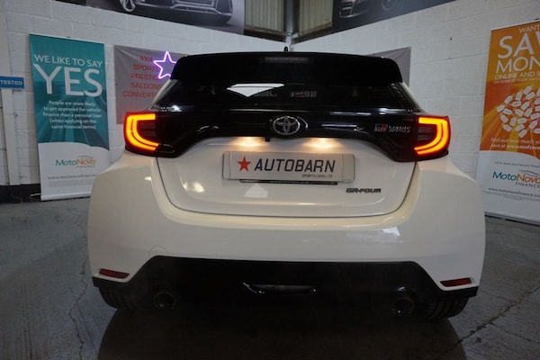 Used Toyota Yaris 2021 for sale - 74091852: Photo 27