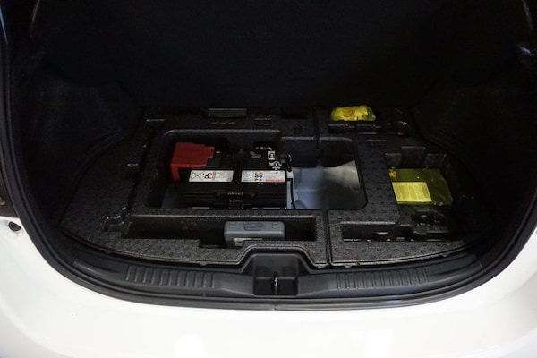 Used Toyota Yaris 2021 for sale - 74091852: Photo 42