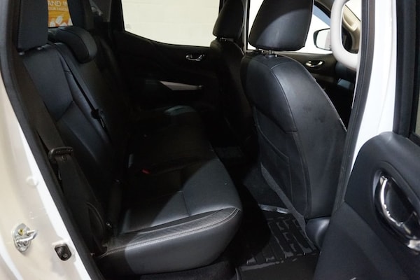 Used Nissan Navara 2017 for sale - 75753229: Photo 17