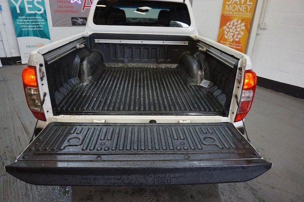 Used Nissan Navara 2017 for sale - 75753229: Photo 36