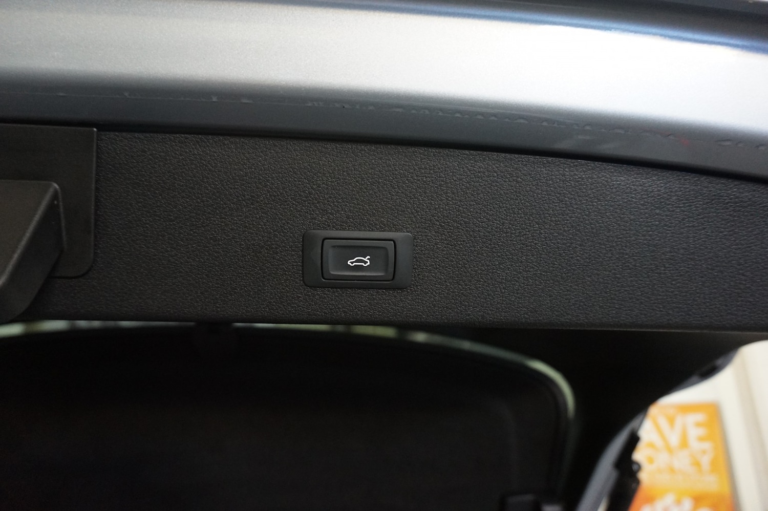 Used Audi e-tron 2020 for sale - 77743517: Photo 41