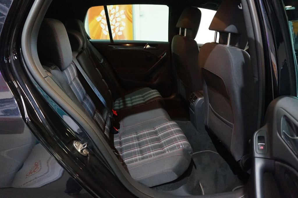 Used Volkswagen Golf 2011 for sale - 76783755: Photo 15